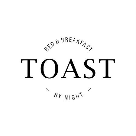 Toast By Night Panzió Haarlem Kültér fotó